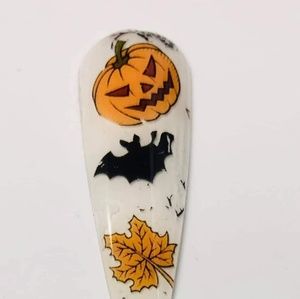 Meet your Posher, Trinh